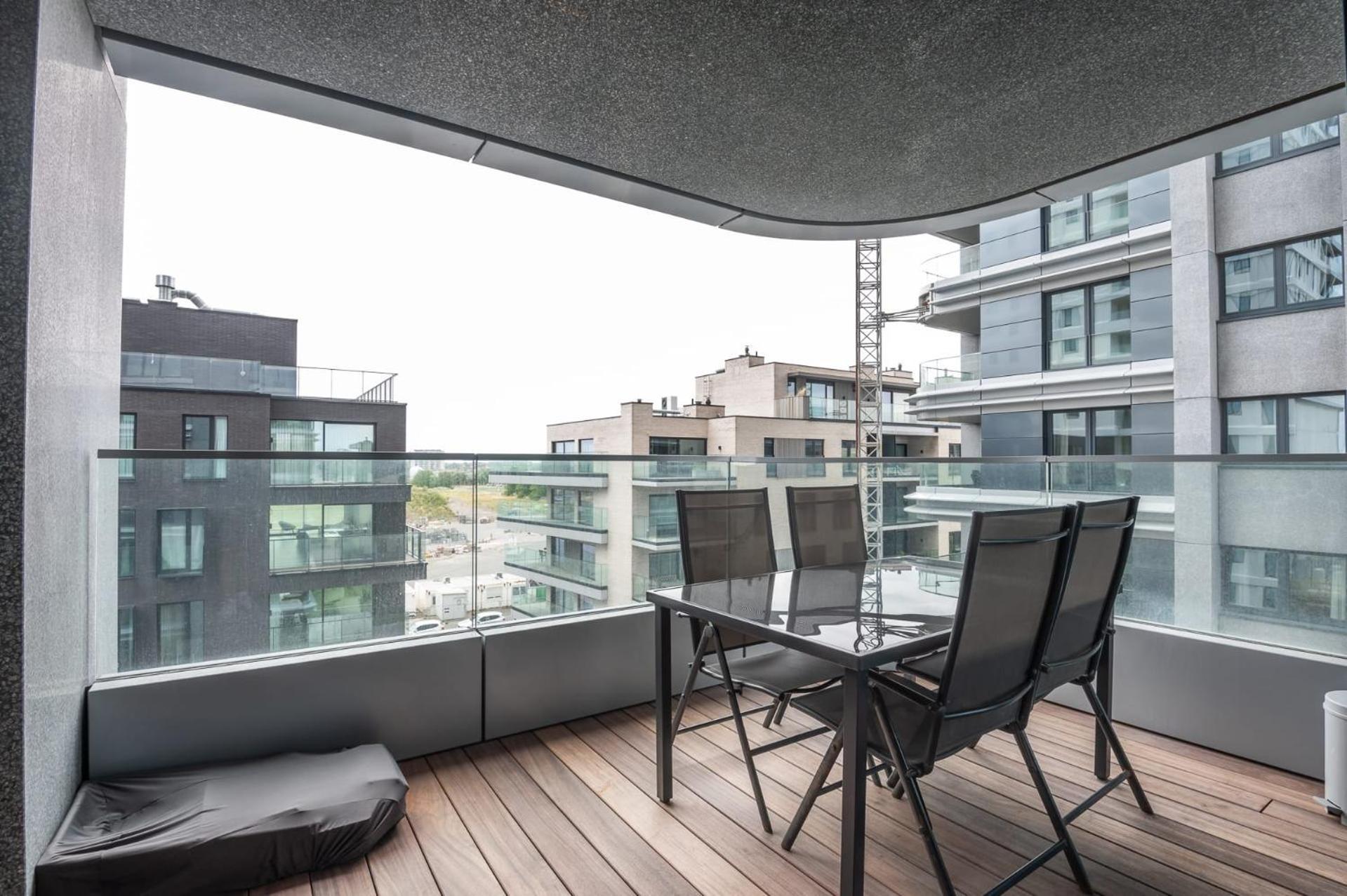 Marvelous And Luxurious With Parking Ostende